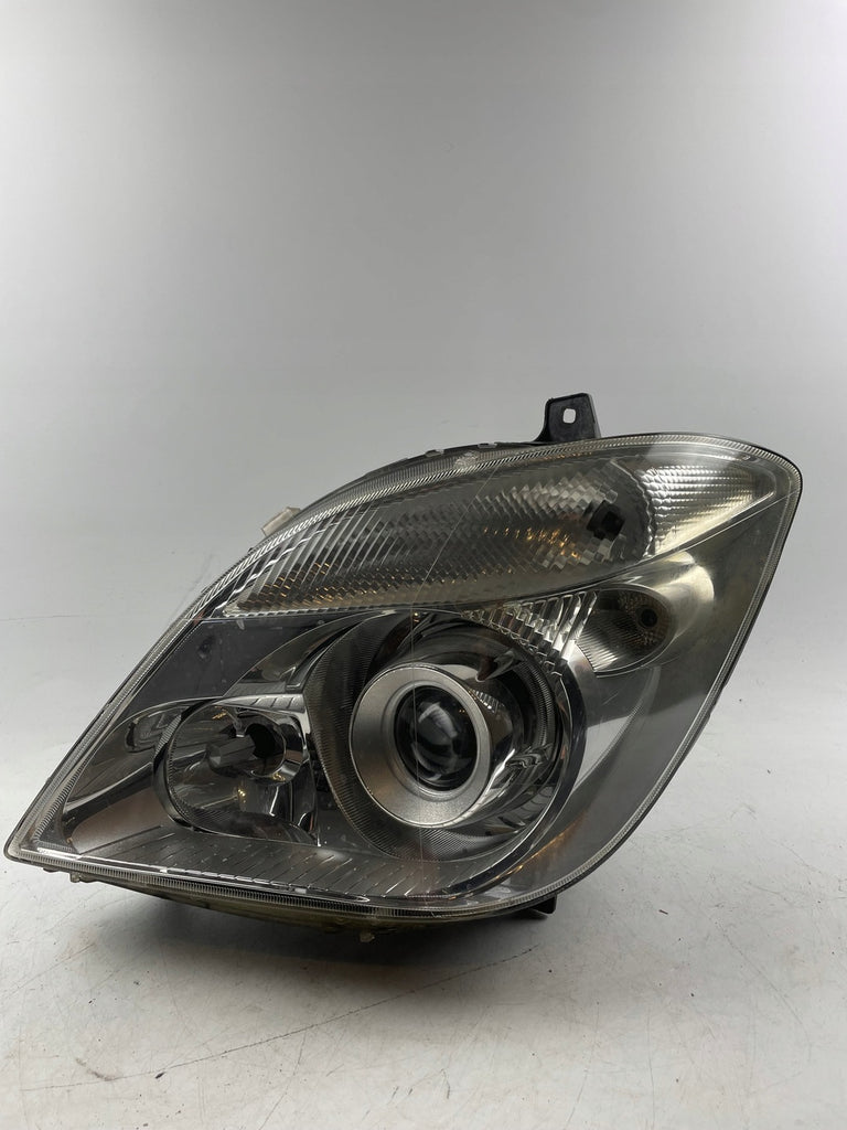 Frontscheinwerfer Mercedes-Benz Sprinter A9068200961 Xenon Links Headlight SCH2388974480uw