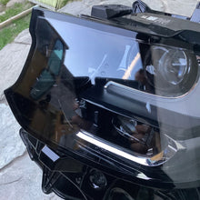Laden Sie das Bild in den Galerie-Viewer, Frontscheinwerfer Mazda KR9P51040 Links Scheinwerfer Headlight SCH4743732888fd