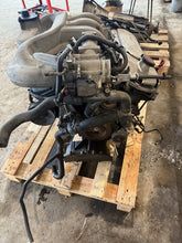 Laden Sie das Bild in den Galerie-Viewer, Motor Jaguar S-Type 1G766AA 1G766AB 3.0 238PS 189TKm Benzin Engine Komplett MOT1810955309kw