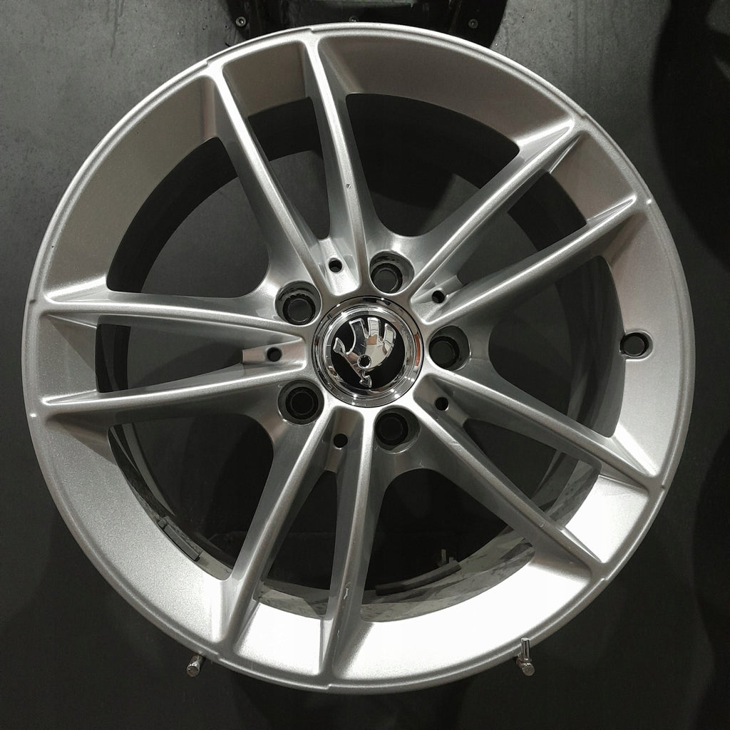 4x Alufelge 16 Zoll 6.5" 5x112 44ET Mercedes-Benz Superb III Octavia Rim Wheel FEL5527831759si