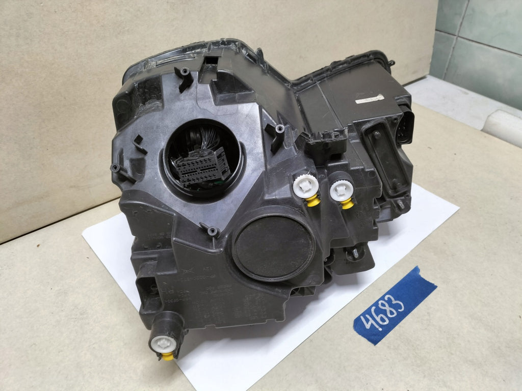 Frontscheinwerfer Skoda Karoq 57B941016D Rechts Scheinwerfer Headlight SCH9776872856fx