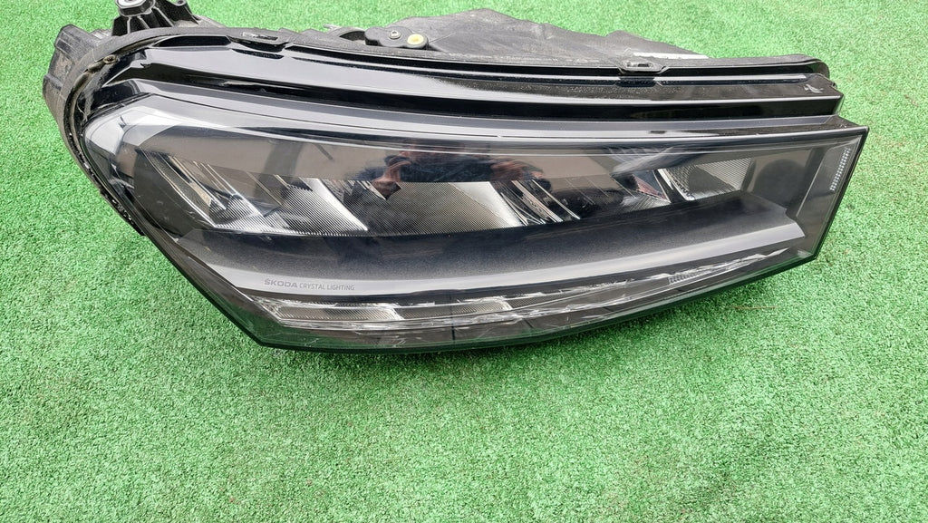 Frontscheinwerfer Skoda Fabia 6VB941016 Full LED Rechts Scheinwerfer Headlight