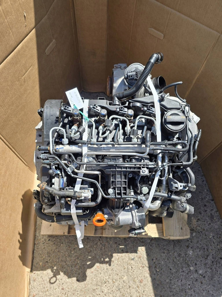 Motor Seat Skoda VW CAYC 1.6 TDI 105PS 77kW 127TKm 2010 Diesel Engine Komplett