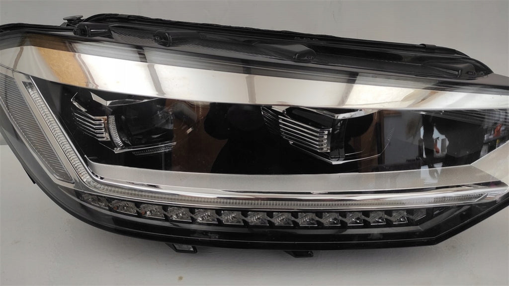 Frontscheinwerfer VW Touran 5TB941082A LED Rechts Scheinwerfer Headlight