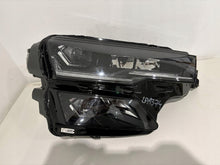 Laden Sie das Bild in den Galerie-Viewer, Frontscheinwerfer Skoda Karoq 57B941036B Rechts Scheinwerfer Headlight SCH6951781075gg