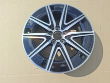 Laden Sie das Bild in den Galerie-Viewer, 1x Alufelge 19 Zoll 7.5" 5x112 A2434012000 Mercedes-Benz Eqa H243 Eqb X243 FEL2605554023ux