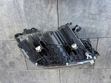 Load image into Gallery viewer, Frontscheinwerfer BMW X3 G01 G02 8739653-02 Full LED Rechts oder Links SCH7481886434ep