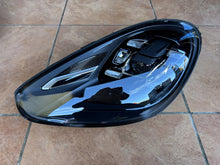 Laden Sie das Bild in den Galerie-Viewer, Frontscheinwerfer Porsche Cayenne 7P5941035 7P5941773 LED Links Headlight SCH5065155309ev