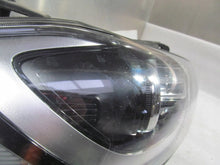 Laden Sie das Bild in den Galerie-Viewer, Frontscheinwerfer Hyundai Elantra 92102-F2000 Xenon Rechts Headlight