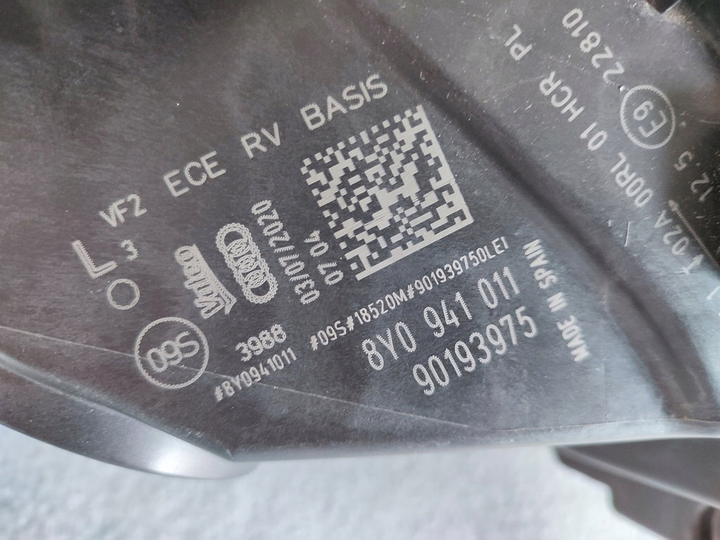 Frontscheinwerfer Audi A3 8Y0941011 LED Links Scheinwerfer Headlight