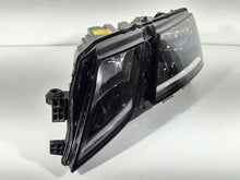 Laden Sie das Bild in den Galerie-Viewer, Frontscheinwerfer Skoda Octavia III 5E1941015D LED Links Scheinwerfer Headlight SCH8045121727dt