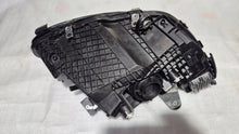 Laden Sie das Bild in den Galerie-Viewer, Frontscheinwerfer Mercedes-Benz A2059065906 Links Scheinwerfer Headlight SCH5136163190bl