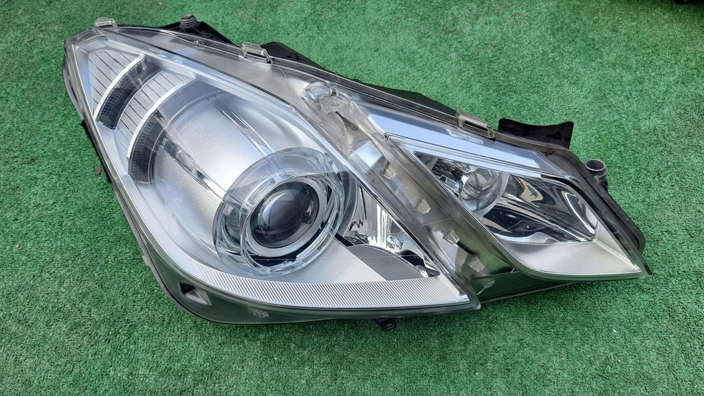Frontscheinwerfer Mercedes-Benz Coupe A2078204461 Xenon Rechts Headlight SCH9170207201mz