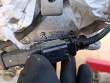 Laden Sie das Bild in den Galerie-Viewer, Motor Peugeot 2008 I HM05 1.2 VTI 27TKm Benzin Engine Komplett