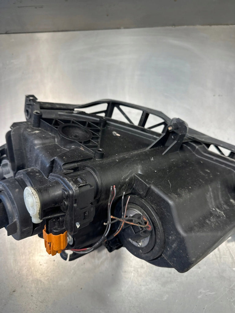 Frontscheinwerfer Mazda 3 I MAA77084 Rechts Scheinwerfer Headlight