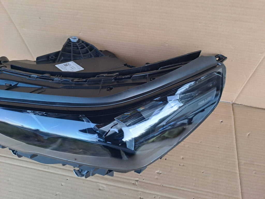 Frontscheinwerfer BMW 5 0301128237 A95A798D711LE22A6494 Links Headlight SCH7439066001zn
