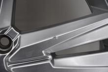 Load image into Gallery viewer, 1x Alufelge 18 Zoll 7.0" 5x112 45ET Glanz Silber 575601025AD Seat Rim Wheel FEL6549207083ir