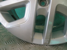 Laden Sie das Bild in den Galerie-Viewer, 1x Alufelge 17 Zoll 6.0" 5x114.3 50ET 93460199 Renault Trafic Rim Wheel FEL7002825651wp