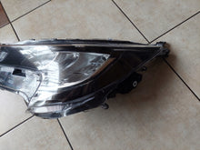 Load image into Gallery viewer, Frontscheinwerfer Toyota Corolla 81150-02S60-2 Full LED Rechts oder Links SCH2995211318by