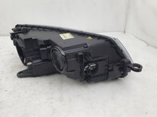 Laden Sie das Bild in den Galerie-Viewer, Frontscheinwerfer Skoda Octavia III 5E1941015B 15068591841 Xenon Links Headlight SCH1847692463wt