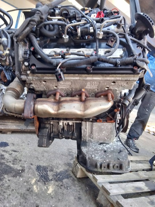 Motor Audi CAP 3.0 TDI 242PS 176kW Diesel Engine Komplett MOT4222677371yb
