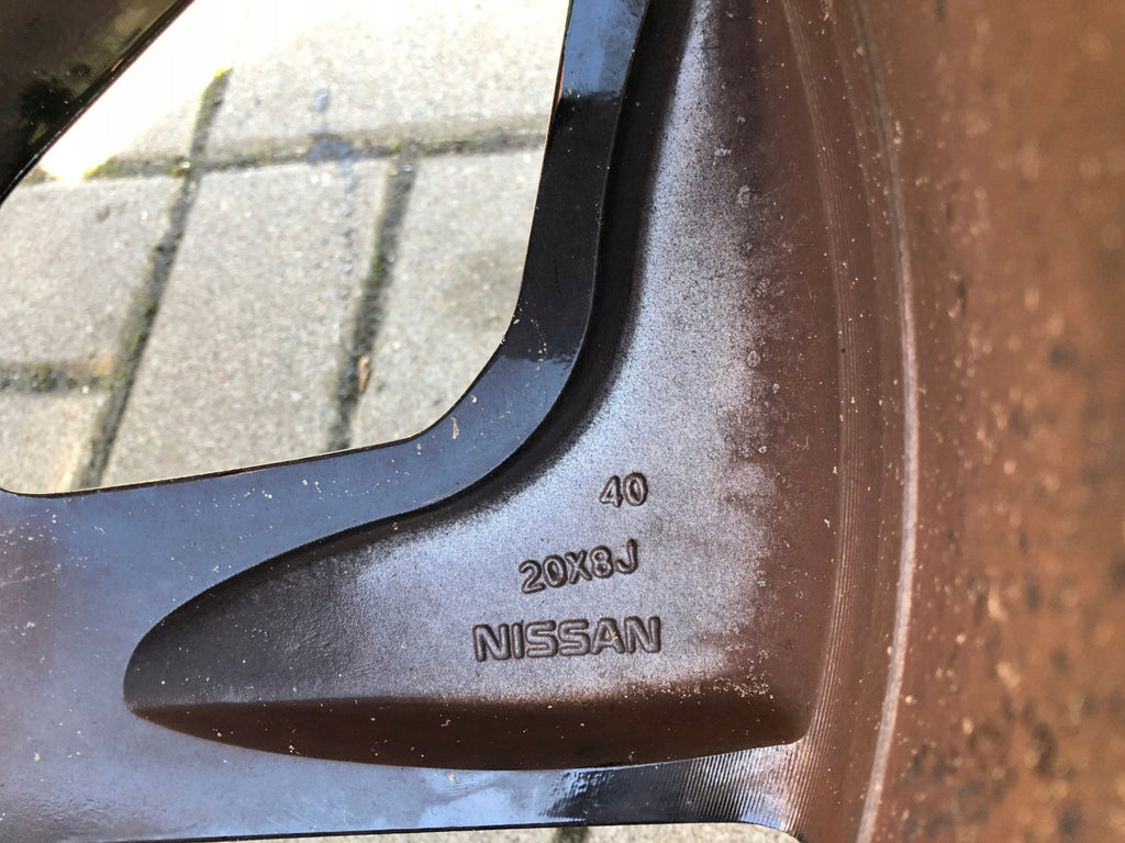 1x Alufelge 20 Zoll 8.0" 5x114.3 40ET Glanz Schwarz Nissan X-Trail I Qashqai FEL5446950227kb