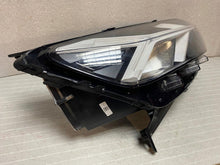 Laden Sie das Bild in den Galerie-Viewer, Frontscheinwerfer Dacia Sandero III 260107920R Full LED Rechts Headlight SCH8536356148vr