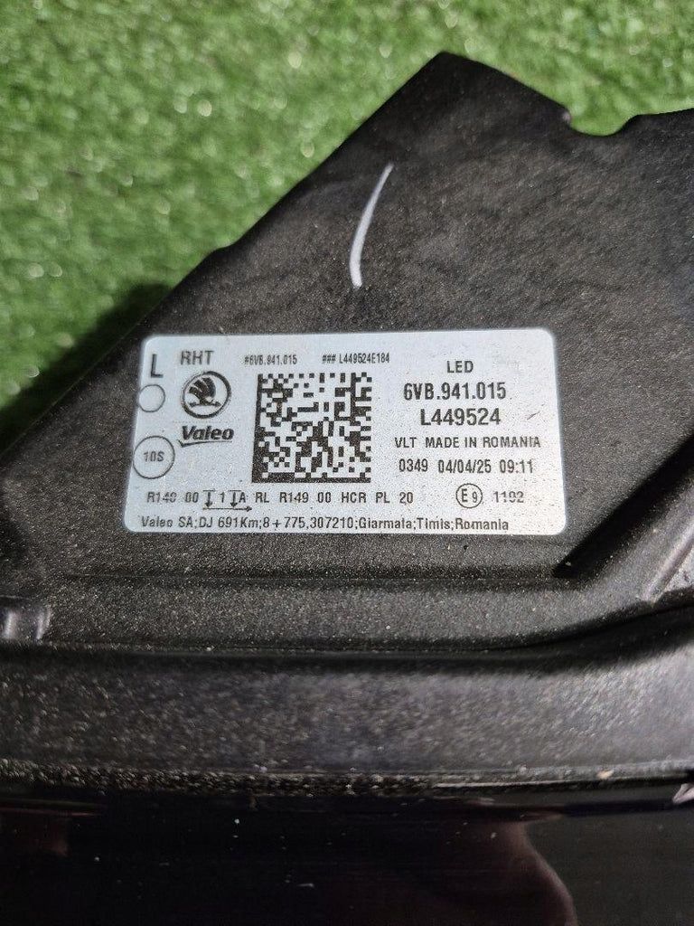 Frontscheinwerfer Skoda Fabia IV 6VB941015 LED Links Scheinwerfer Headlight SCH5862887720ws