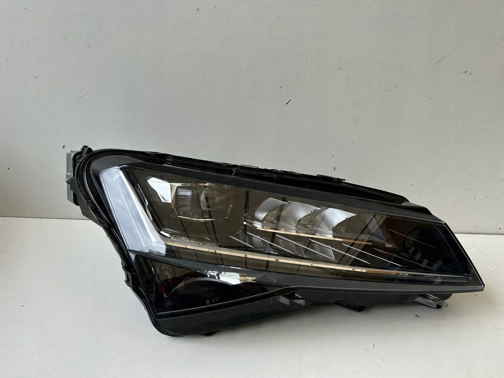 Frontscheinwerfer Skoda Superb III 3V1941016 Rechts Scheinwerfer Headlight