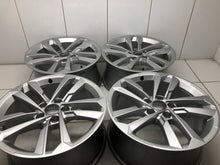 Laden Sie das Bild in den Galerie-Viewer, 4x Alufelge 17 Zoll 8.0" 5x112 46ET Audi Rim Wheel FEL5307350241zc