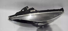 Laden Sie das Bild in den Galerie-Viewer, Frontscheinwerfer Renault Scenic 260607160R Xenon Links Scheinwerfer Headlight