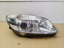 Laden Sie das Bild in den Galerie-Viewer, Frontscheinwerfer Skoda Fabia II Rechts Scheinwerfer Headlight
