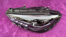 Laden Sie das Bild in den Galerie-Viewer, Frontscheinwerfer Mercedes-Benz Cla A1189061301 LED Links Scheinwerfer Headlight SCH3068852432my