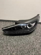 Laden Sie das Bild in den Galerie-Viewer, Frontscheinwerfer Hyundai I30 92101-G4XXX Links Scheinwerfer Headlight