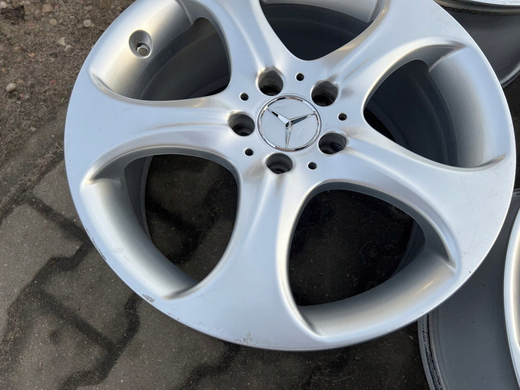 4x Alufelge 18 Zoll 5x112 A2074012702 Mercedes-Benz Coupe Rim Wheel FEL9017433416hl