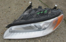 Load image into Gallery viewer, Frontscheinwerfer Volvo V70 31214347 Xenon Links Scheinwerfer Headlight SCH1552800151qt