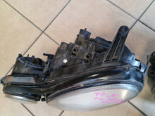 Load image into Gallery viewer, Frontscheinwerfer Mercedes-Benz W211 Xenon Ein Stück (Rechts oder Links) SCH2213319672cv