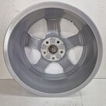 Laden Sie das Bild in den Galerie-Viewer, 4x Alufelge 17 Zoll 6.5" 5x112 38ET Glanz Silber 83A071497 Audi Rim Wheel FEL4804010873xs