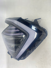 Laden Sie das Bild in den Galerie-Viewer, Frontscheinwerfer Kia Sportage V 92102-R2XXX LED Rechts Scheinwerfer Headlight SCH2594502889hl