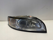 Load image into Gallery viewer, Frontscheinwerfer Volvo S40 V50 31265699 Xenon Rechts Scheinwerfer Headlight SCH2302401574iu