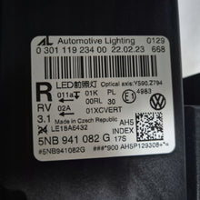 Laden Sie das Bild in den Galerie-Viewer, Frontscheinwerfer VW Tiguan 5NB941082 Full LED Rechts Scheinwerfer Headlight