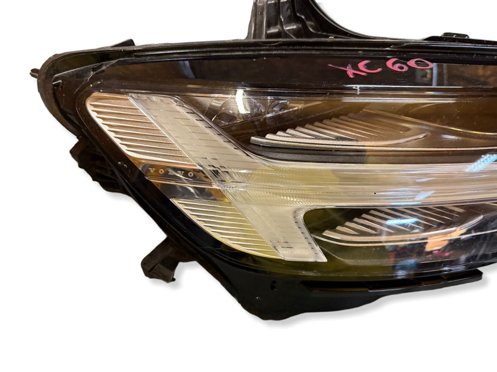 Frontscheinwerfer Volvo Xc60 CUN218 Rechts Scheinwerfer Headlight SCH3315891516nz