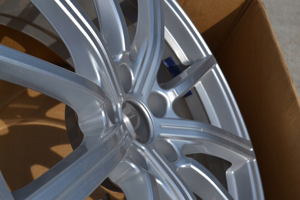 1x Alufelge 20 Zoll 8.5" 5x112 38ET Glanz Silber 83A601025BC Audi Rim Wheel FEL5403289866ox