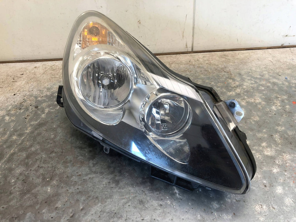 Frontscheinwerfer Opel Corsa D 13217454 Rechts Scheinwerfer Headlight SCH8249512532cg
