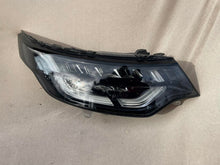 Laden Sie das Bild in den Galerie-Viewer, Frontscheinwerfer Land Rover Range I Discovery V L462 89913744 LED FALSE SCH5355330059nk