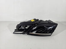 Load image into Gallery viewer, Frontscheinwerfer Skoda Octavia III 5E1941015D Full LED Links Headlight SCH7874315022tz