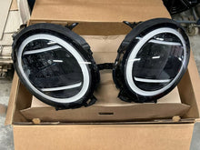 Laden Sie das Bild in den Galerie-Viewer, Frontscheinwerfer BMW Mini 5A7ECD3 5A7ECF0 LED Ein Satz Scheinwerfer Headlight SCH9635766878rx