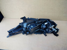 Load image into Gallery viewer, Frontscheinwerfer Toyota Yaris Rechts Scheinwerfer Headlight