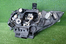 Laden Sie das Bild in den Galerie-Viewer, Frontscheinwerfer BMW E88 E87 7263754-02 Rechts Scheinwerfer Headlight SCH3097710160vr