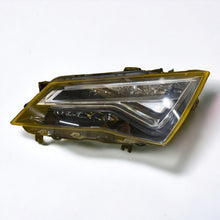 Load image into Gallery viewer, Frontscheinwerfer Seat Ateca 576941007B 90117433 LED Links Headlight